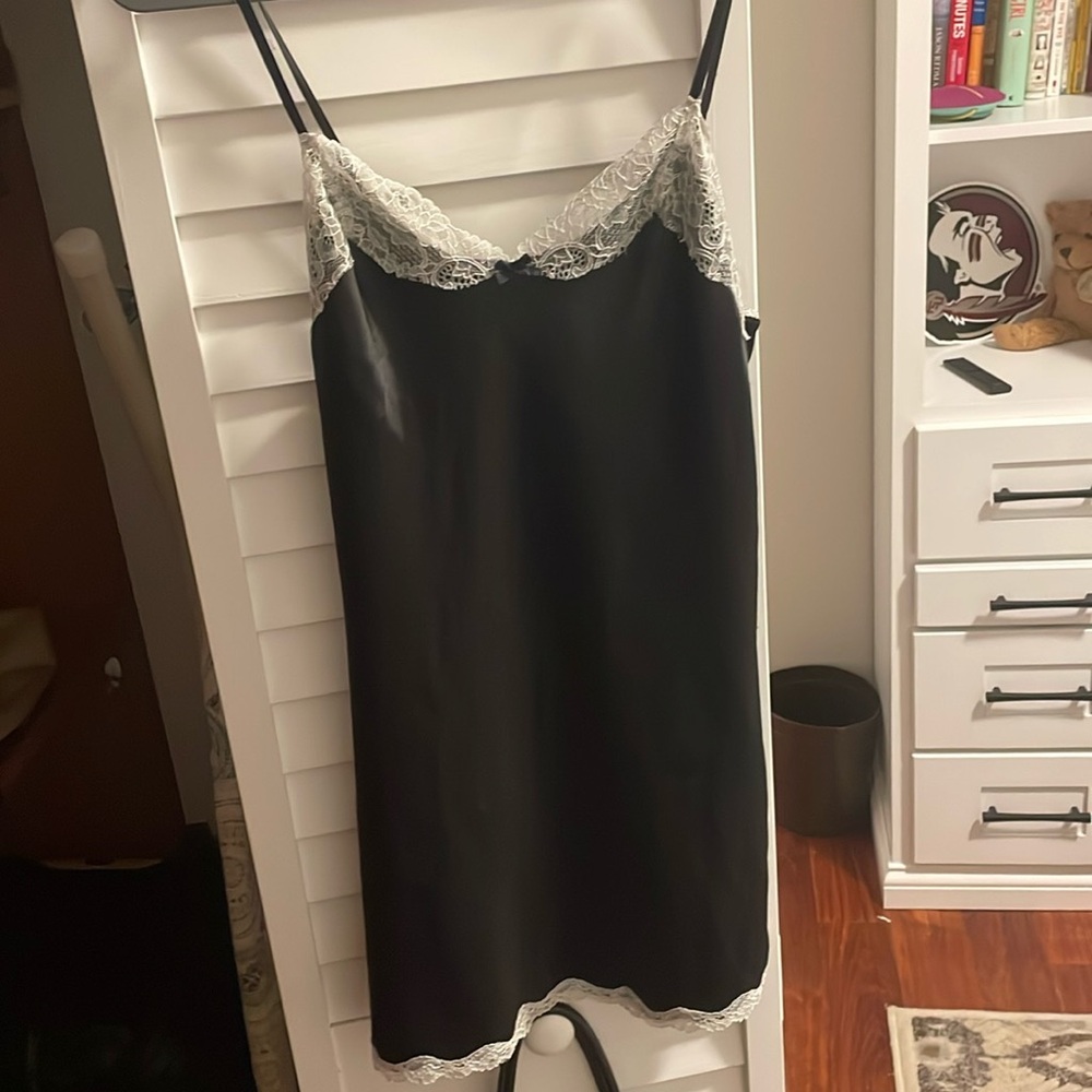 Victoria's Secret slip